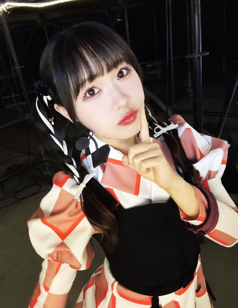 坂倉花 インスタグラム