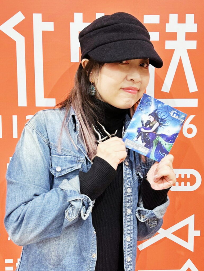林原めぐみ X